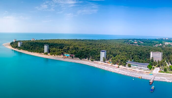 Абхазия «Рассвет на озере Рица»
